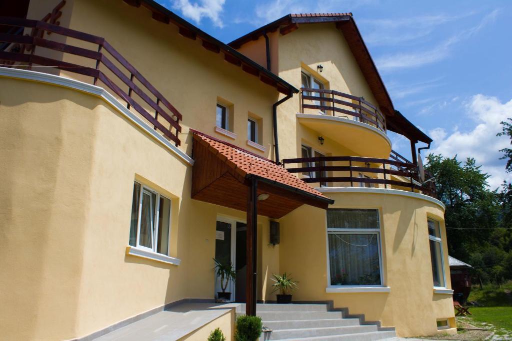 Pension Belmonte Simbata de Sus Exterior photo